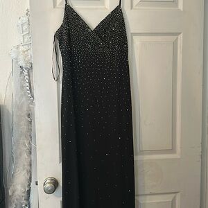 Nightway long sparkles dress